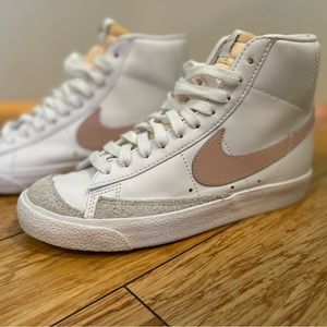 Nike high top Sz 6.5